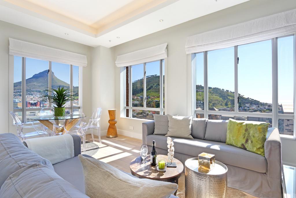 Triangle Luxury Suites By Totalstay Cape Town Exterior foto
