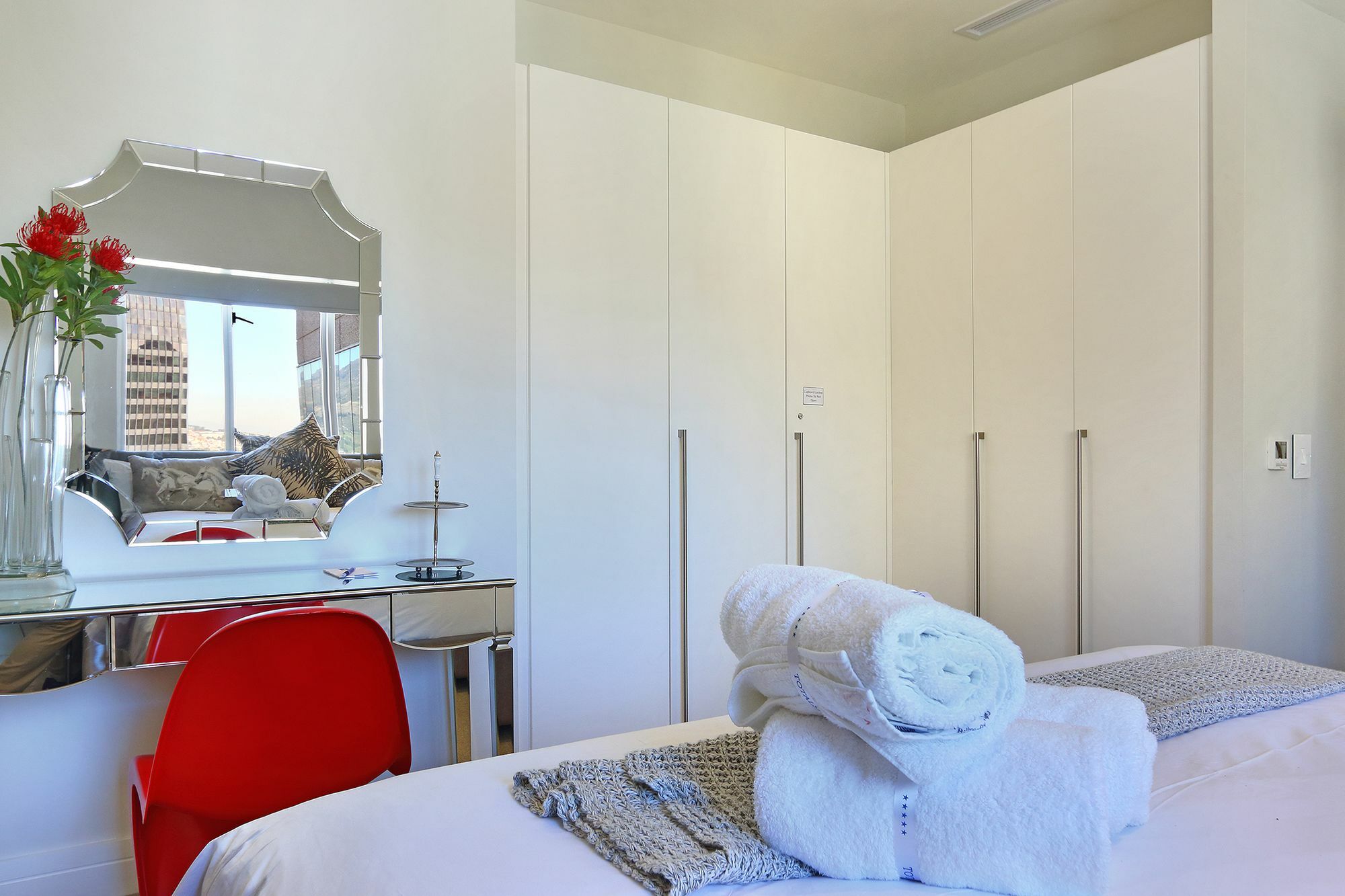 Triangle Luxury Suites By Totalstay Cape Town Exterior foto