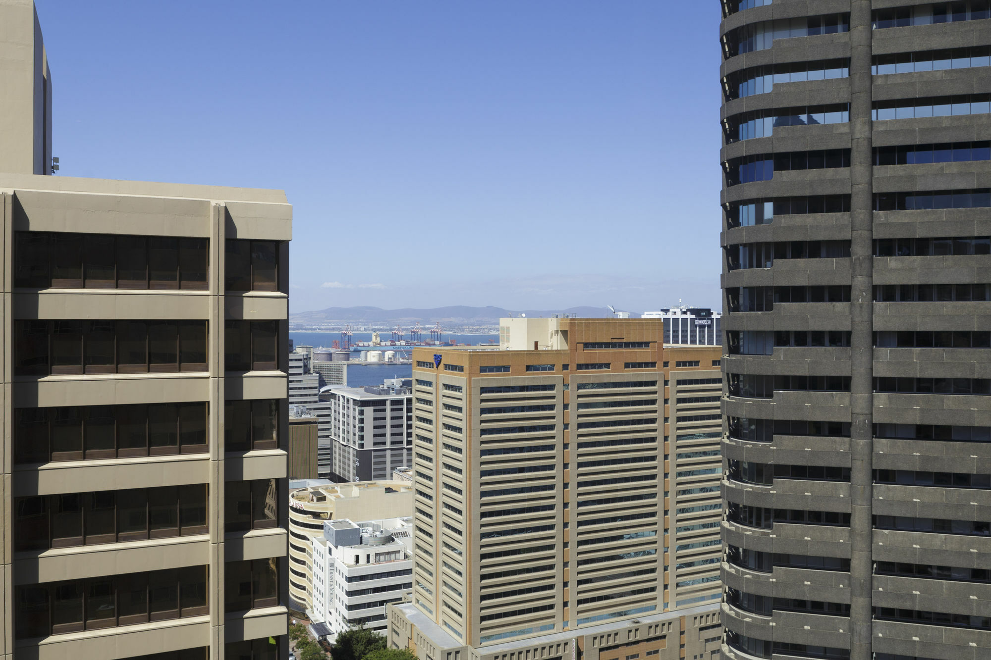 Triangle Luxury Suites By Totalstay Cape Town Exterior foto