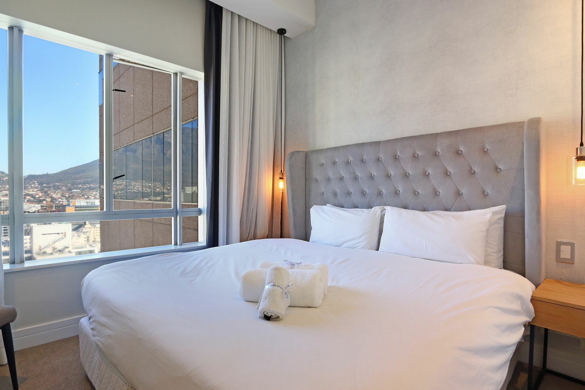 Triangle Luxury Suites By Totalstay Cape Town Exterior foto